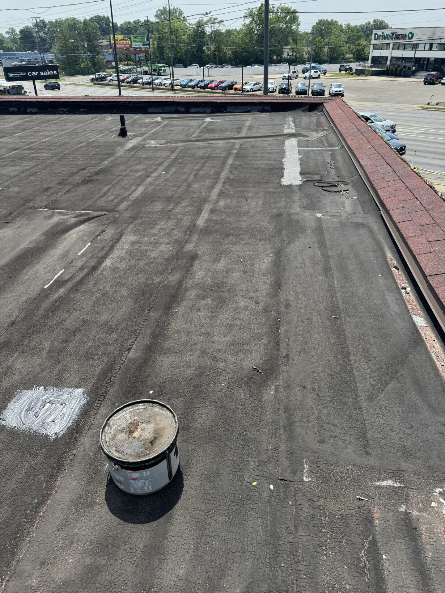 Auto Glass Now Commercial Roof BEFORE