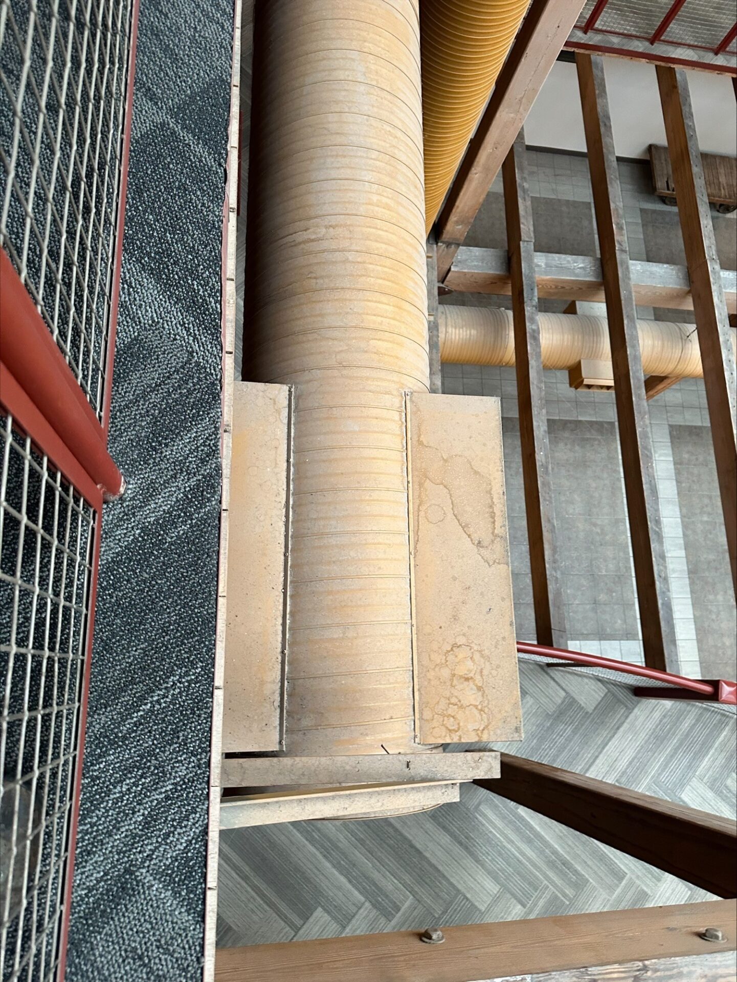 Bridgeview air duct painting BEFORE